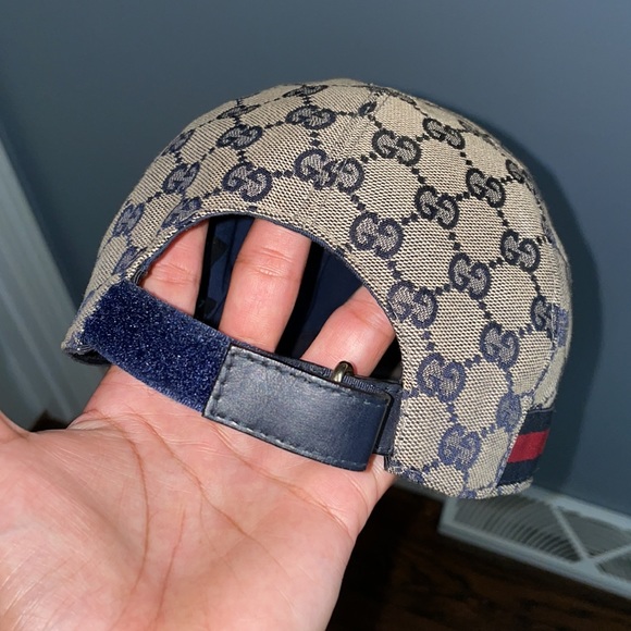Gucci hat - Picture 3 of 3
